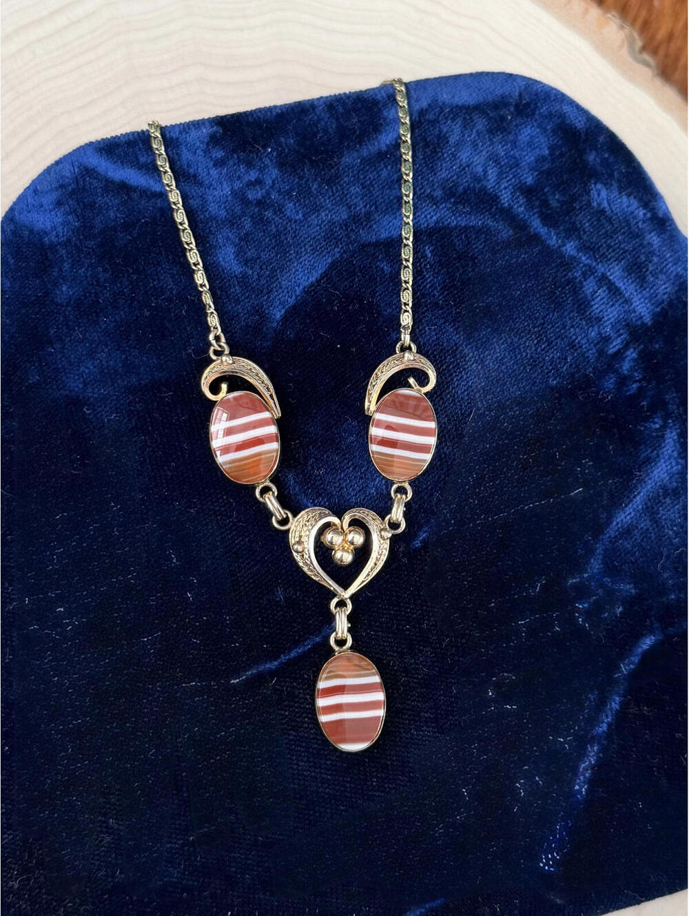Vintage Signed Van Dell 1/20 12K Gold Filled Banded Agate Cabochon Necklace 16"